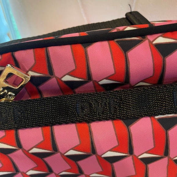 Diane Von Furstenberg Pink Geometric Crossbody Bag DVF for Target - Picture 4 of 12
